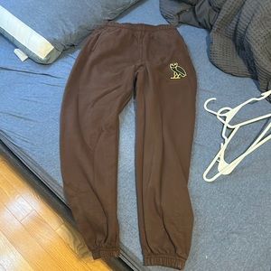 Small Ovo pants fits like medium
